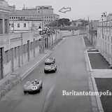Il prospetto dello stabile assunse, soprattutto nella parte superiore...